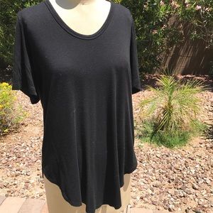 Red 23 black crew neck shirt